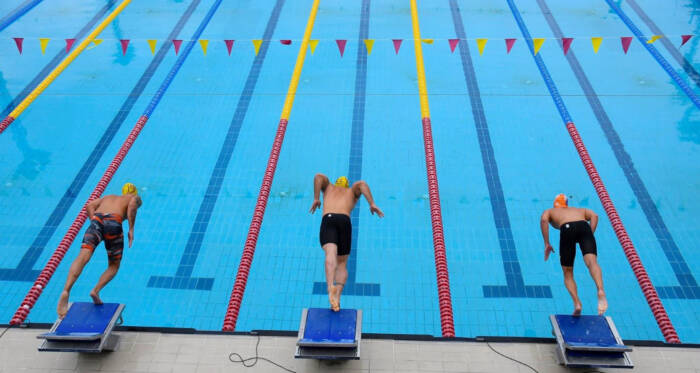 Oppvarmede 50 meter utendørs bassenger