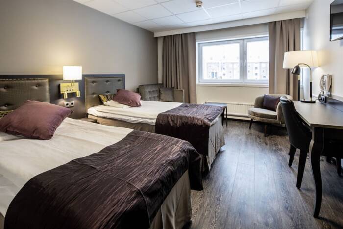 Hotellet har friske og komfortable rom. Her sover man virkelig godt